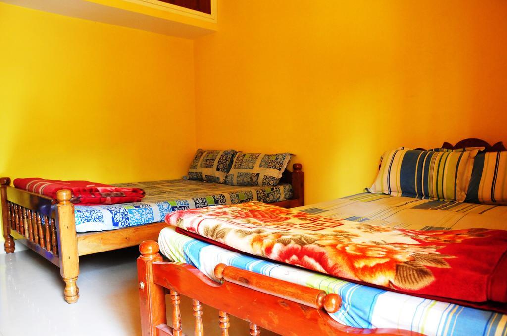 Akashadeepa Homestay Madikeri Phòng bức ảnh