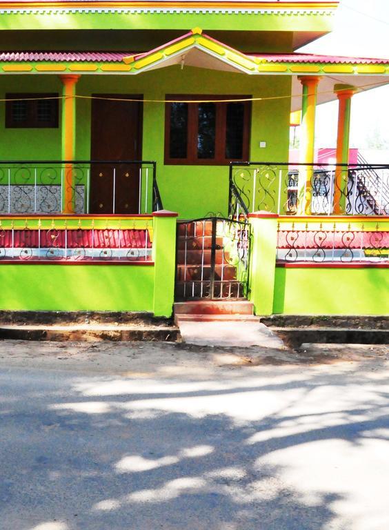 Akashadeepa Homestay Madikeri Phòng bức ảnh